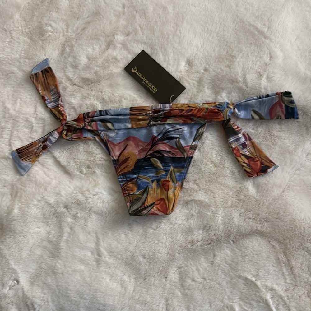 Agua de coco by Liana Thomaz bikini bottom - Picture 2 of 6